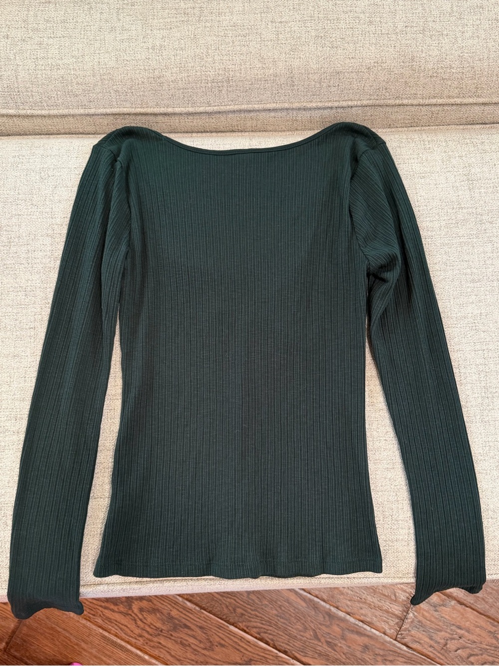 Old Navy Women's Ribbed V-Neck Long Sleeve Top - Forest Green - Picture 6 of 7